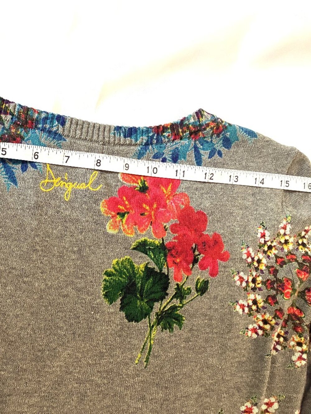 Desigual "Perkins" Floral V-neck Sweater - Picture 8 of 11